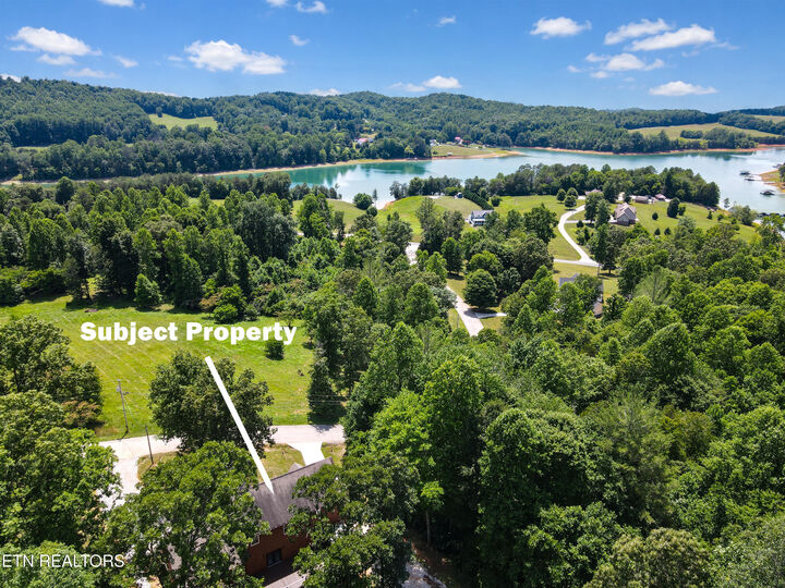 Property Photo: 103 Pinnacle Pointe Way TN 37866