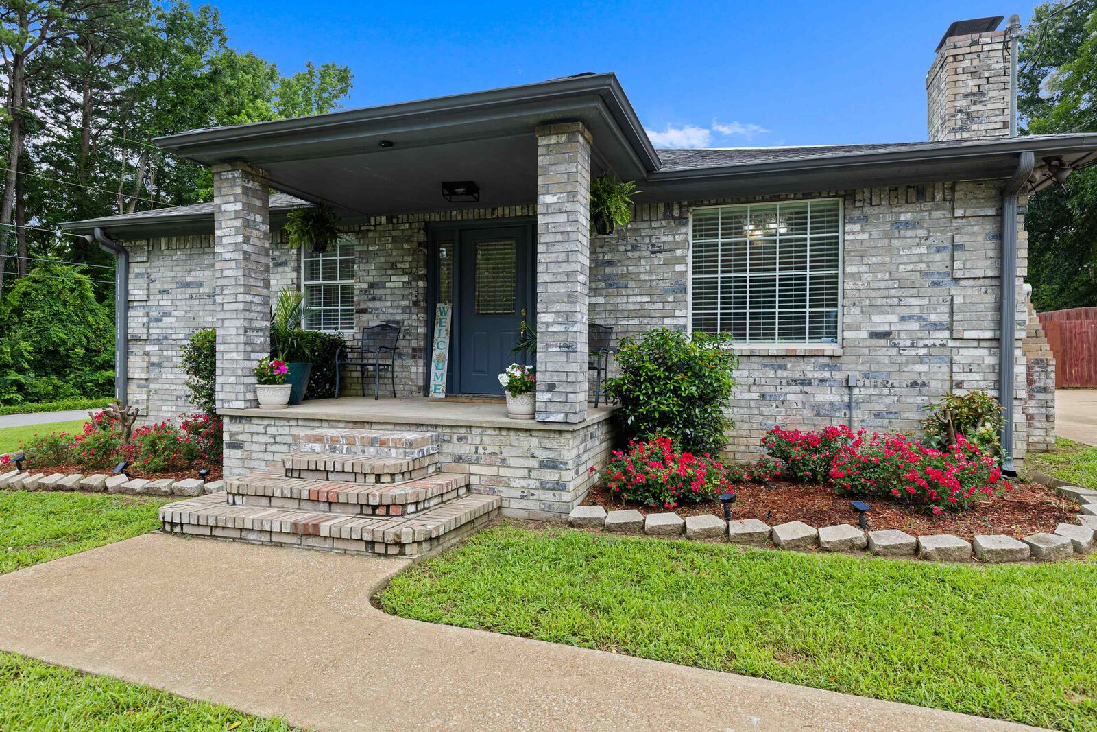 Property Photo:  1401 Miles Blvd.  TX 75662 