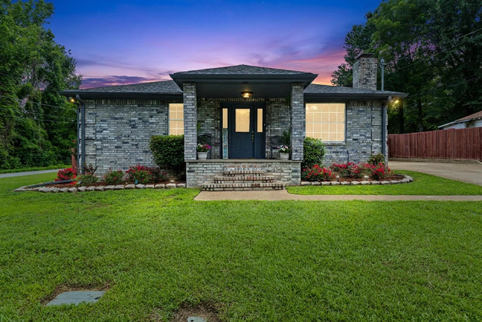 Property Photo:  1401 Miles Blvd.  TX 75662 
