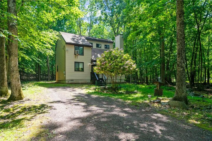 Property Photo: 222 Powderhorn Road PA 18332