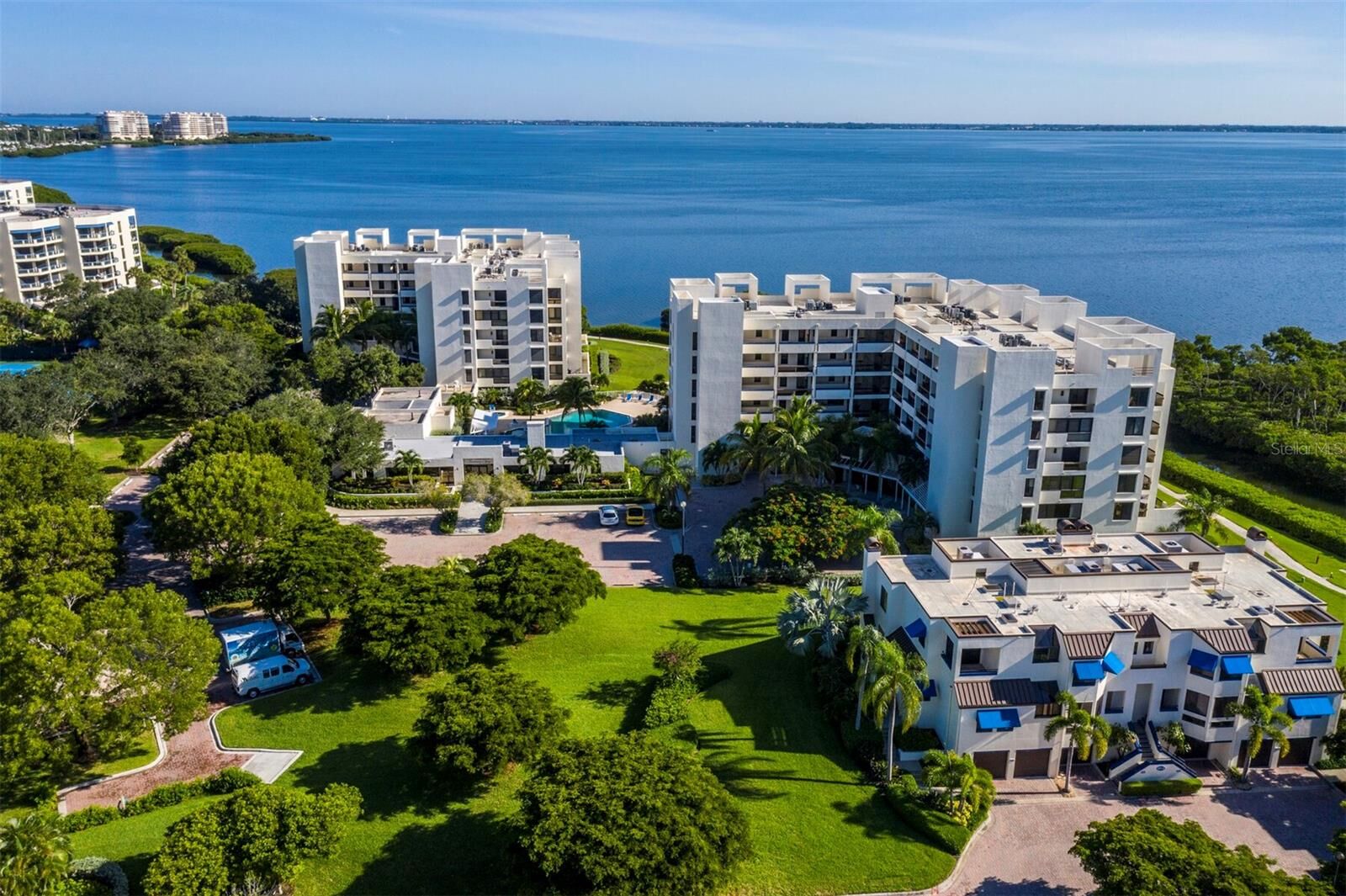 Property Photo:  2020 Harbourside Drive 457  FL 34228 