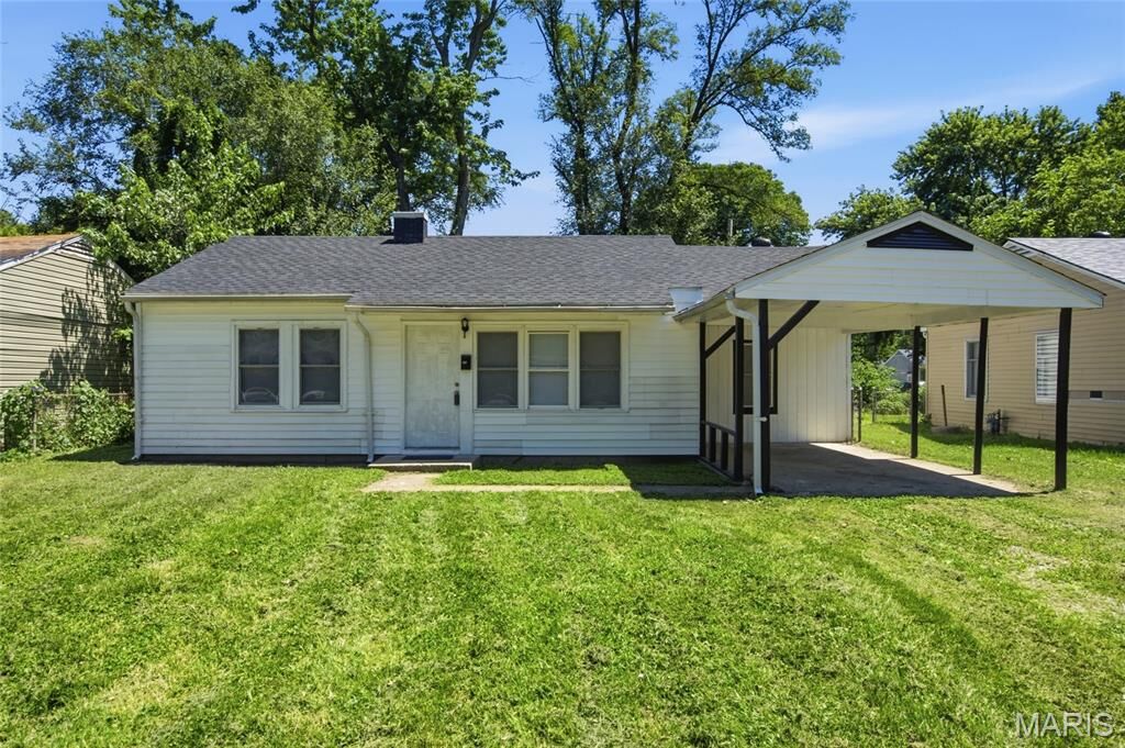 Property Photo:  36 Louise Lane  IL 62206 