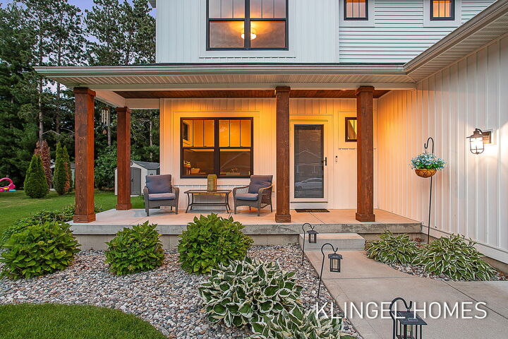 Property Photo:  3712 Black Creek Road  MI 49444 