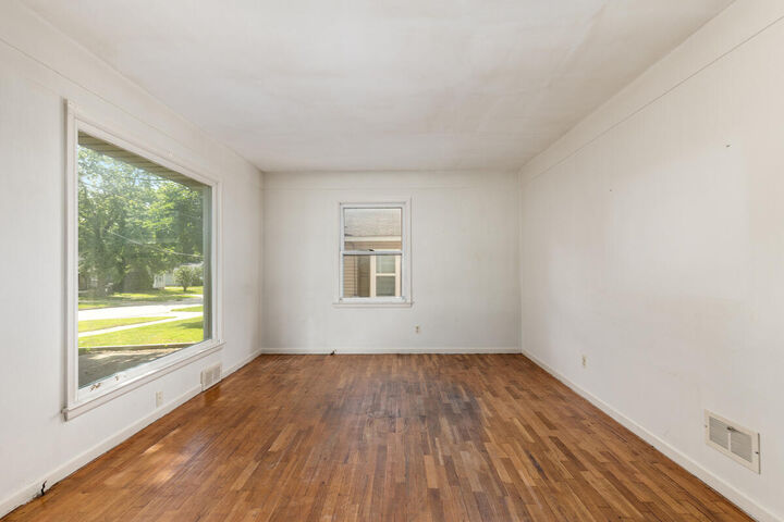 Property Photo: 2519 Woodward Avenue SW MI 49509