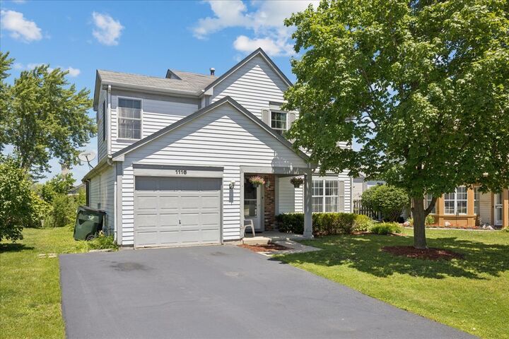 Property Photo:  1116 Burnham Court  IL 60060 