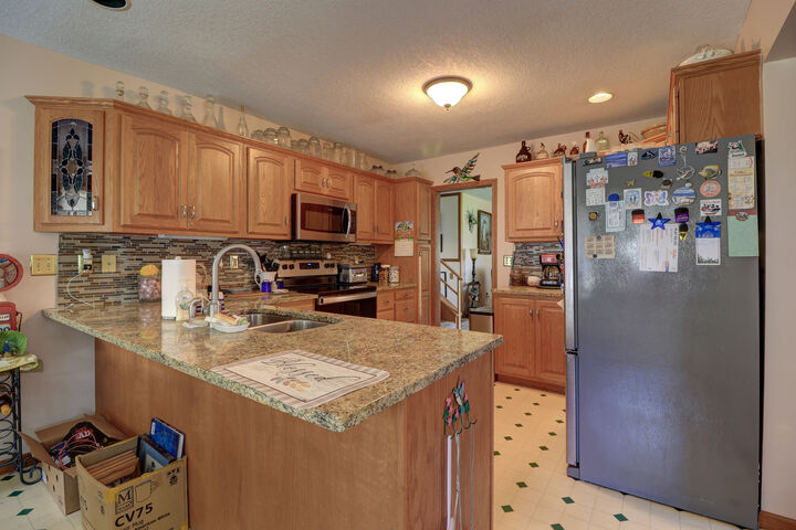 Property Photo: 804 N 11th Street IA 52732