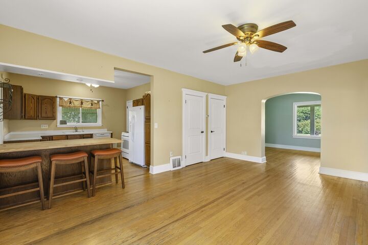 Property Photo:  10202 Perry Road  IL 60115 