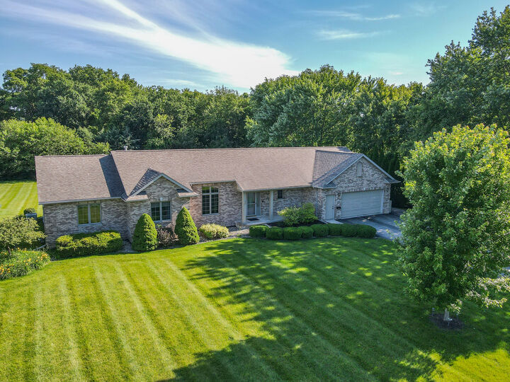 Property Photo:  415 E Southmor Road  IL 60450 