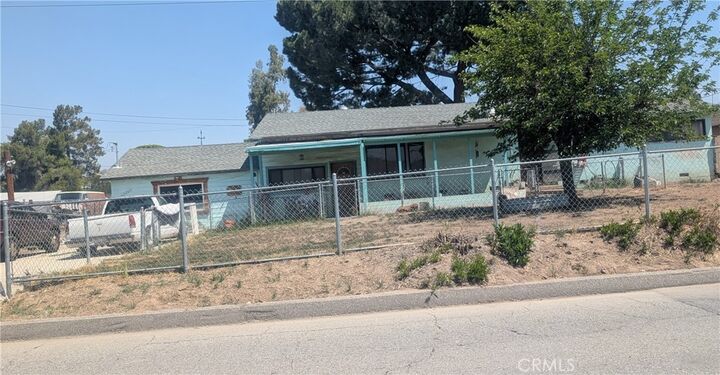 Property Photo:  32260 Avenue E  CA 92399 