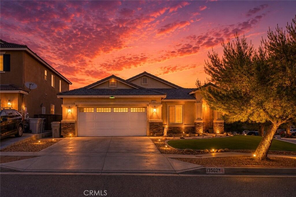 Property Photo: 13502 Bentwood CA 92344