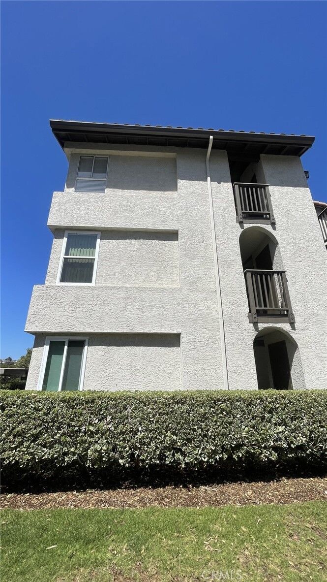 Property Photo:  74 Corniche  CA 92629 