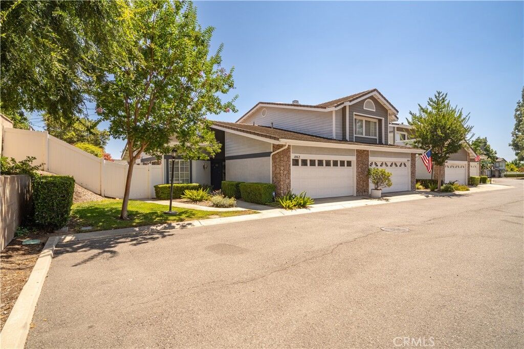 Property Photo:  1062 Brookfield Place 54  CA 91741 
