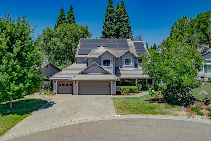 Property Photo:  2411 Allendale Place  CA 95762 