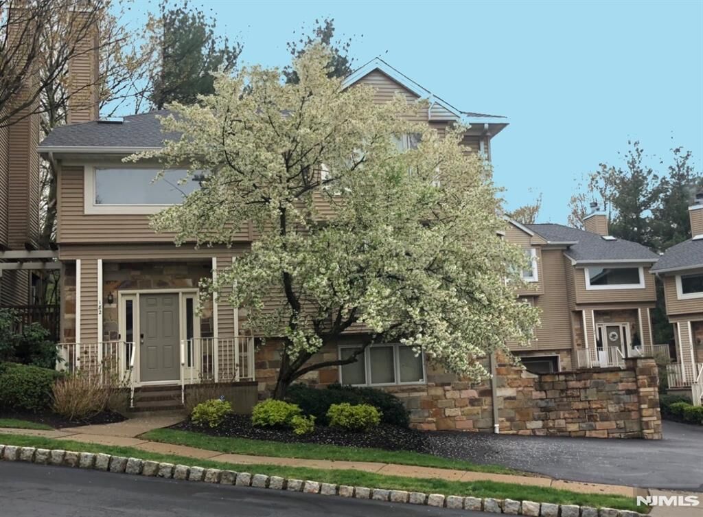Property Photo:  182 Clarken Drive  NJ 07052 