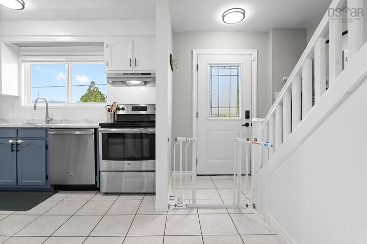 Property Photo:  331 Arklow Drive  NS B2W 4S1 