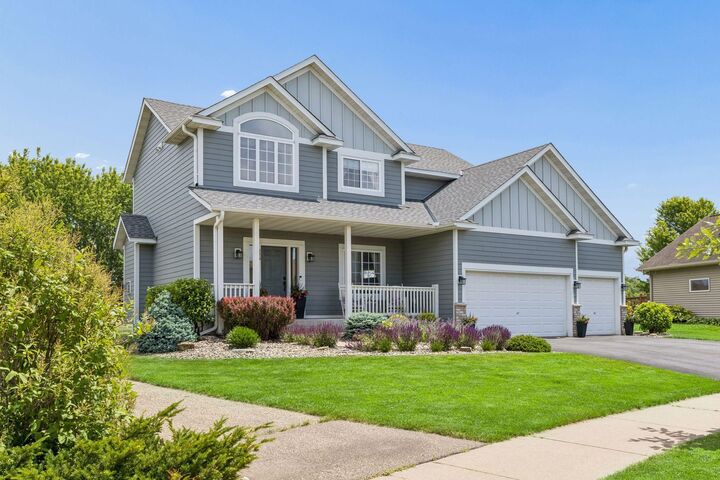 Property Photo:  624 Dundee Avenue  WI 54022 