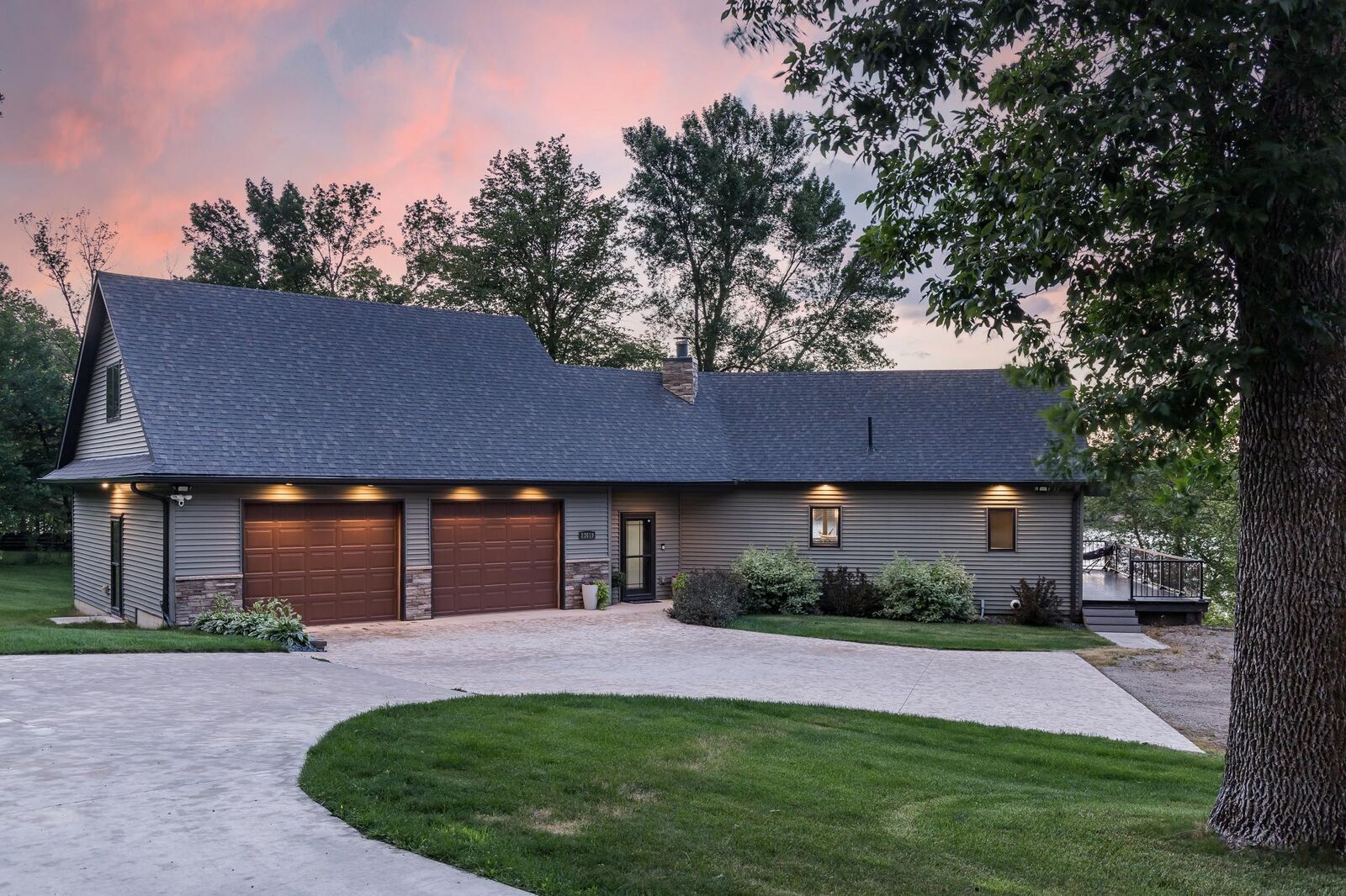 Property Photo:  23619 180th Street  MN 56072 