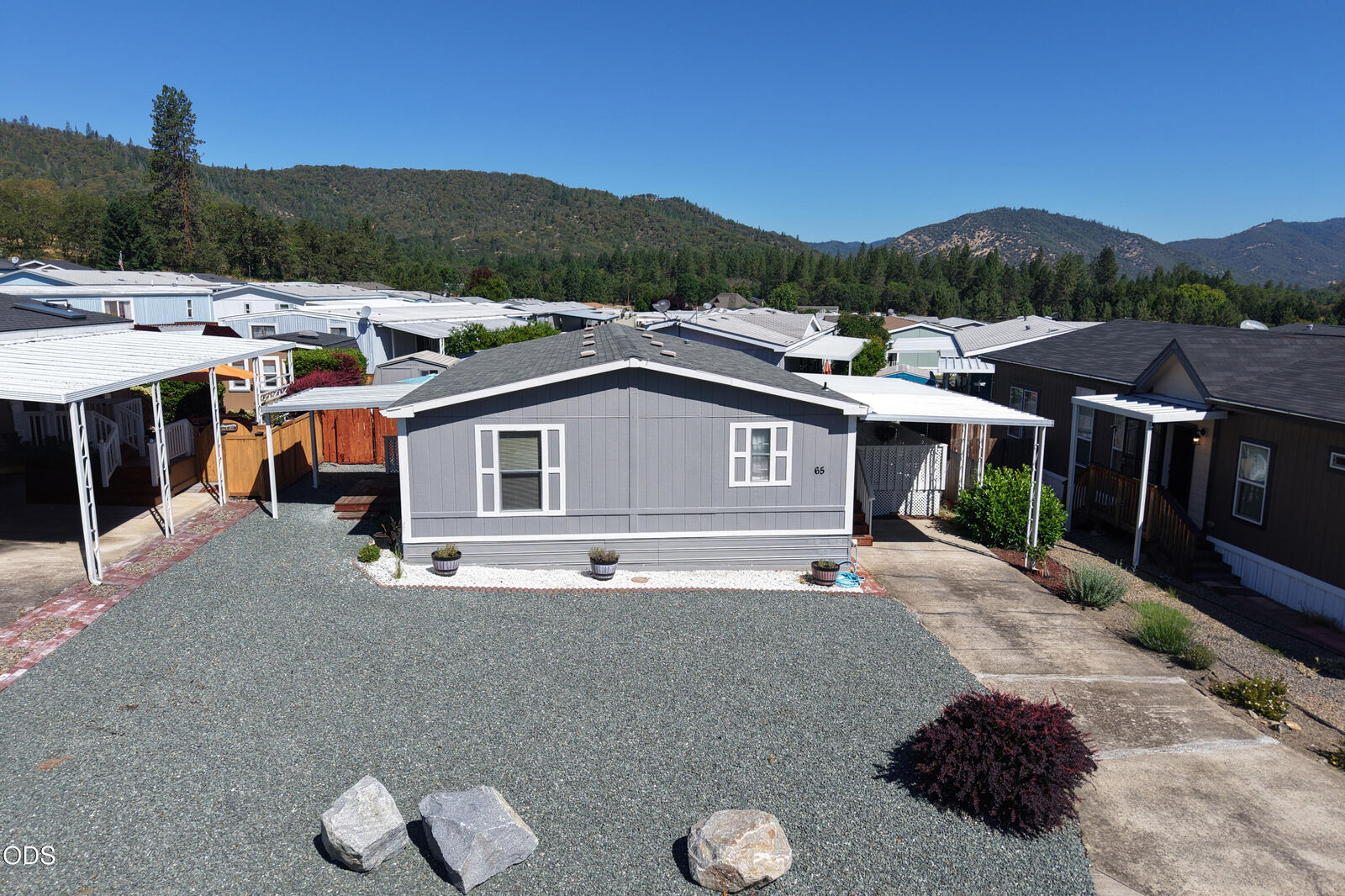 Property Photo:  8401 Old Stage Road Unit 65  OR 97502 