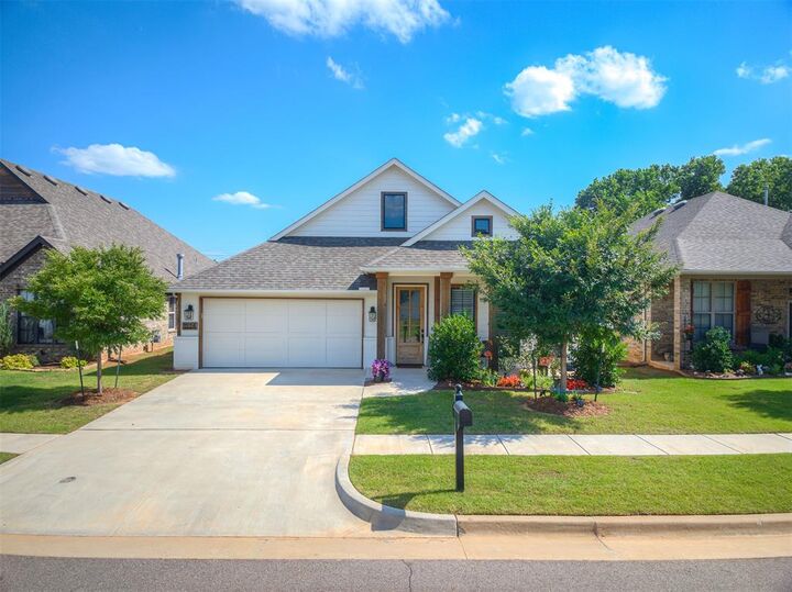 Property Photo:  1524 SW 163rd Street  OK 73170 