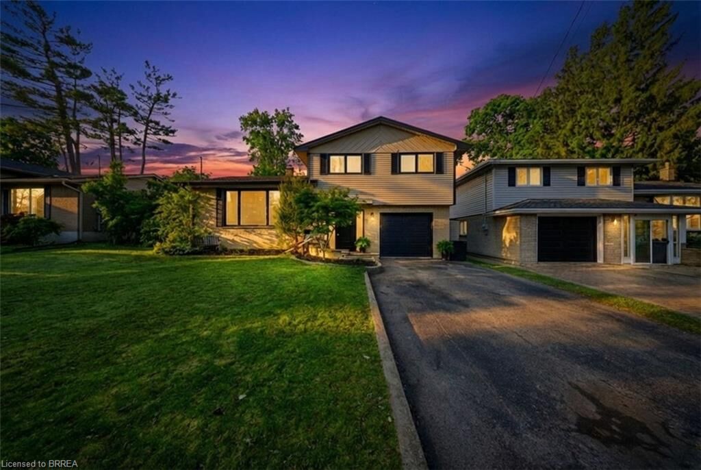 Property Photo:  29 Allwood Street  ON N3R 2V2 
