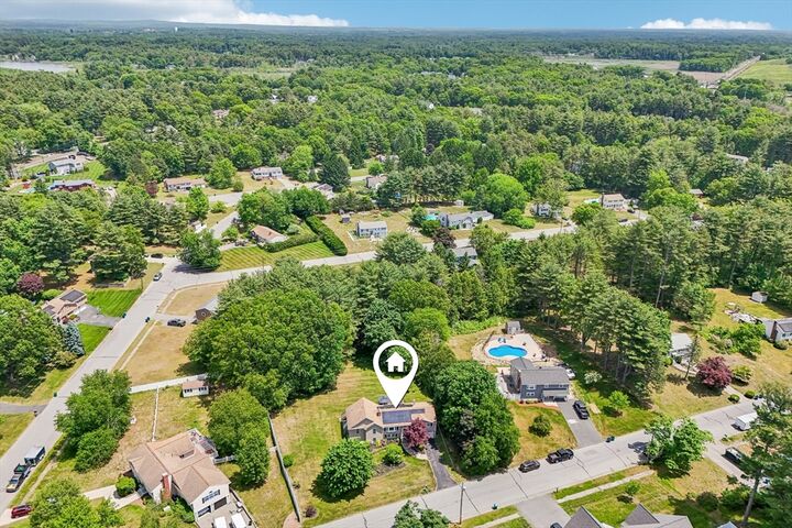 Property Photo:  4 Carmel Dr  MA 01862 