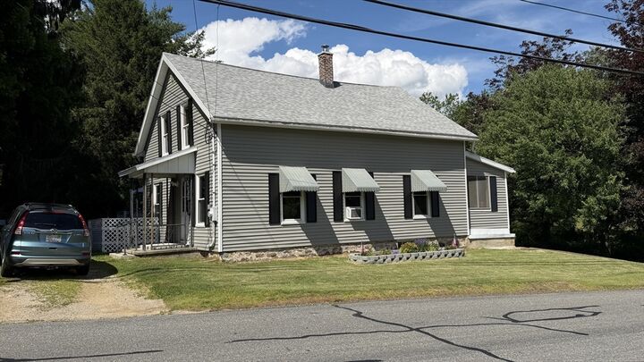 Property Photo:  445 Lebanon Hill Rd  MA 01550 