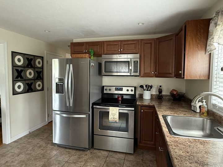 Property Photo:  98 Indian Run Rd  MA 02019 