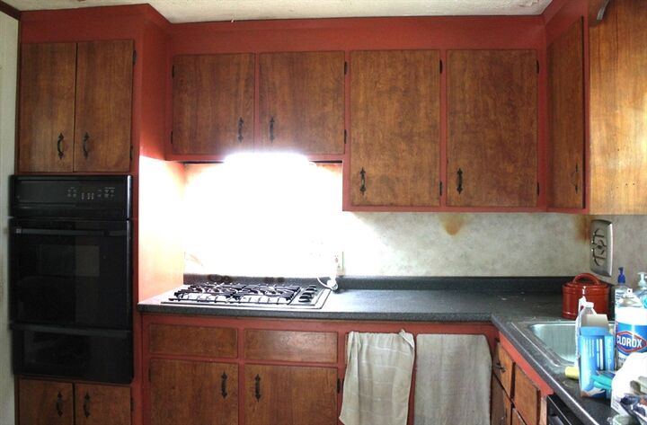 Property Photo: 46 Phillip Dr MA 02019