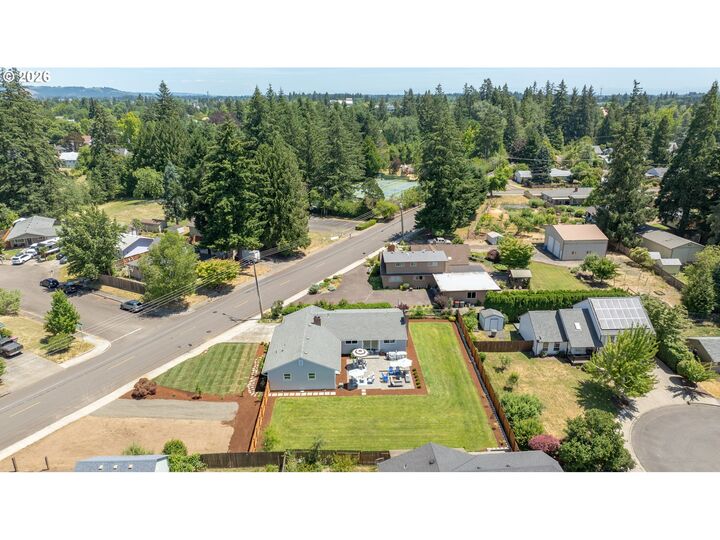 Property Photo:  735 NW Wallace Rd  OR 97128 