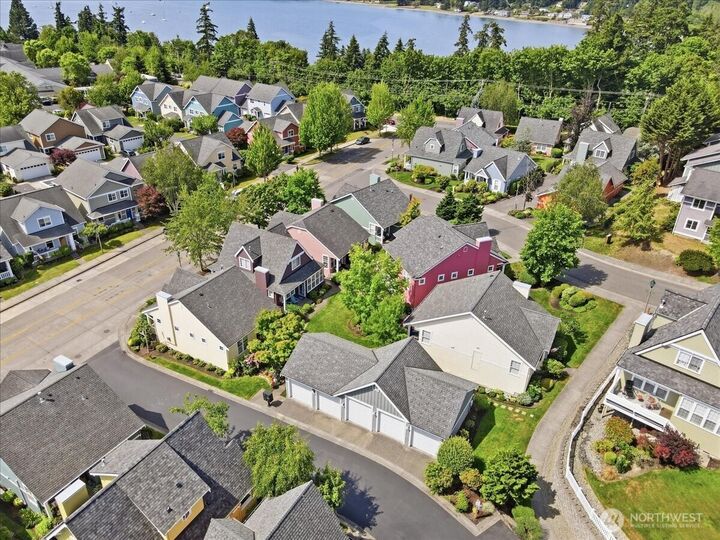 Property Photo: 104 NE Sunset Street WA 98370