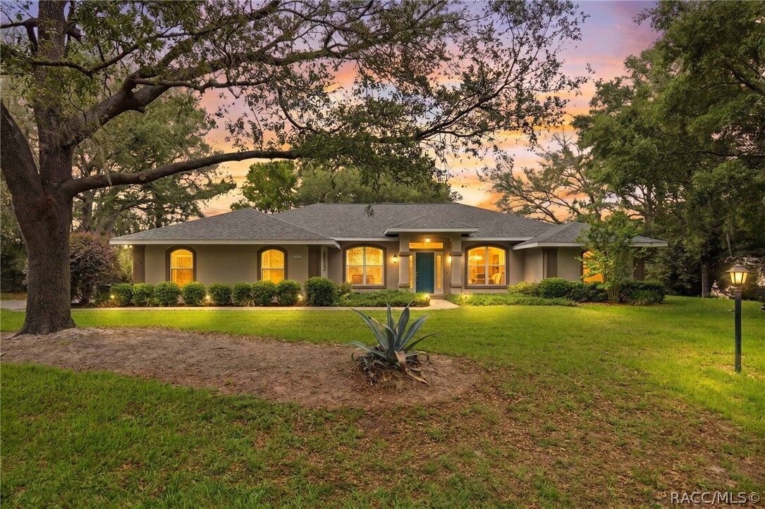 Property Photo:  1204 N Mediterranean Way  FL 34453 