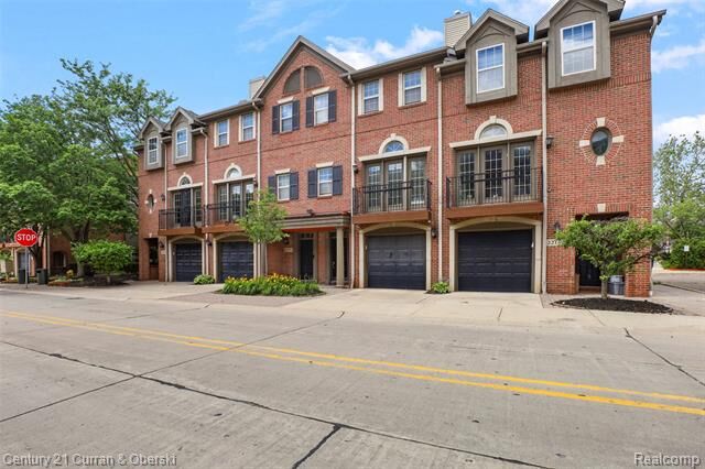 Property Photo:  22146 W Village  MI 48124 