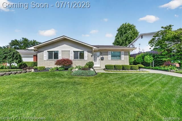 Property Photo:  15124 Hix Street  MI 48154 