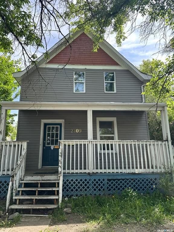 2109 20th Street — photo 1