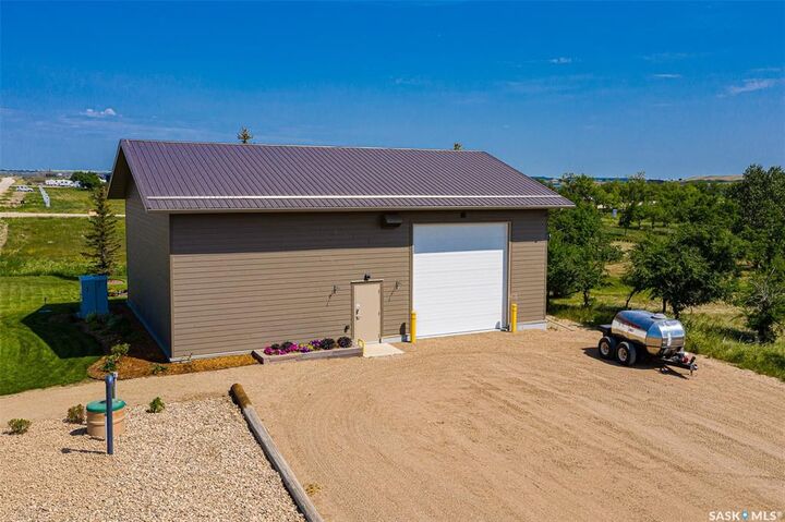 Property Photo:  8 Willow Lane  SK S0L 2E0 