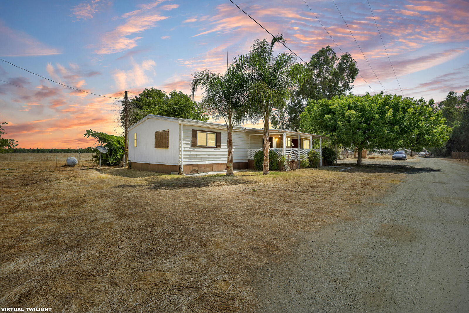 Property Photo: 21296 Ave 188 CA 93267