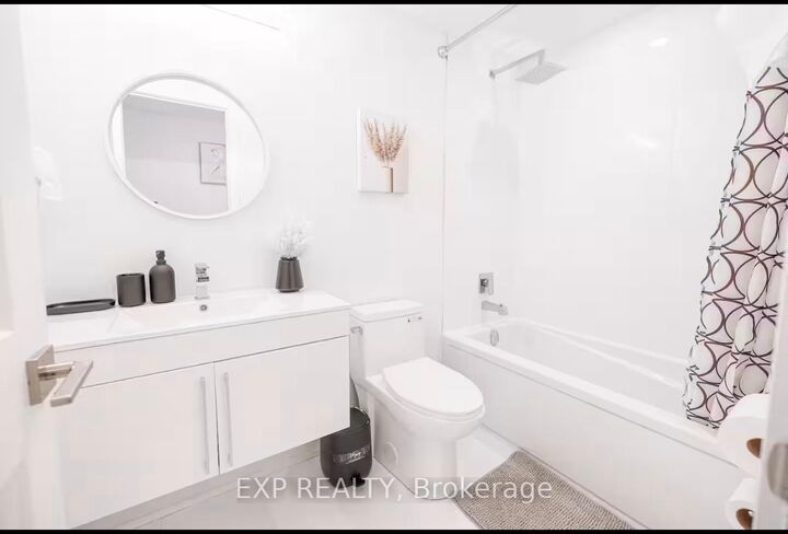 Property Photo:  6065 McLeod Road 206  ON L2G 0Z7 