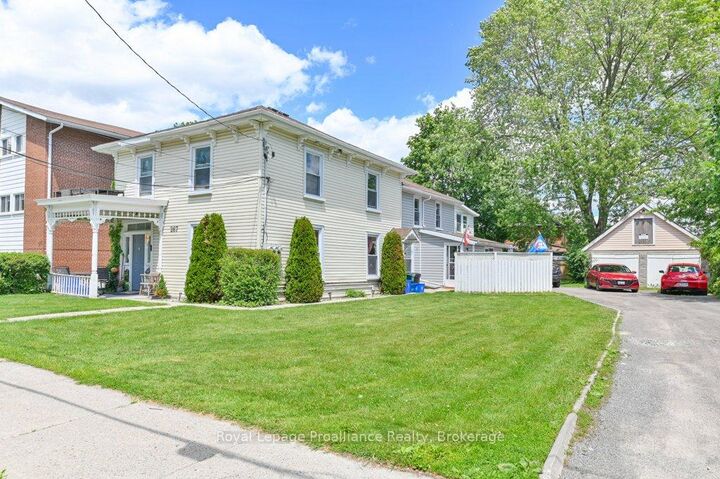 Property Photo: 267 Foster Avenue ON K8N 3R6