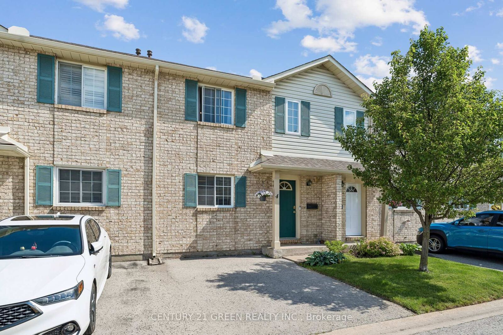 Property Photo: 7470 Monastery Drive 4 ON L2H 3B3