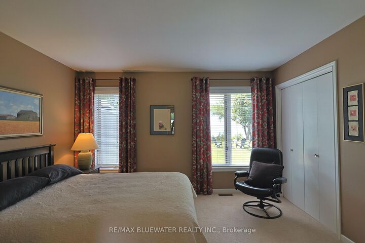 Property Photo: 73031 Denise Court ON N0M 2T0