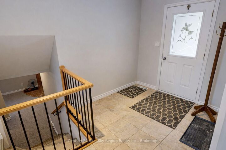 Property Photo:  36 Nichols Street  ON P0H 1H0 