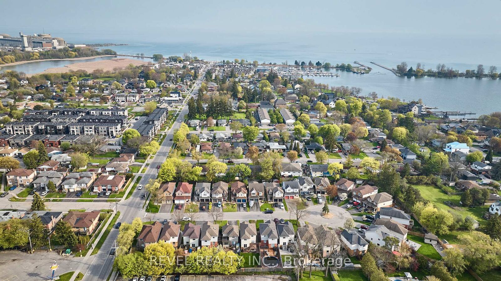 Property Photo: 1218 Monica Cook Place ON L1W 4A4
