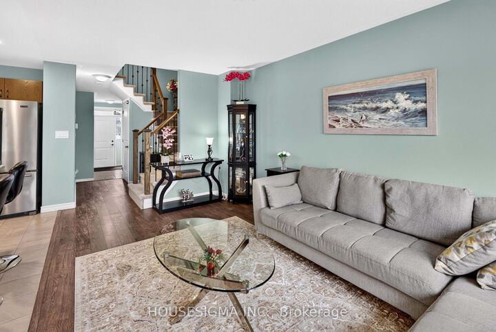 Property Photo: 390 Buckthorn Drive ON K7P 0R8