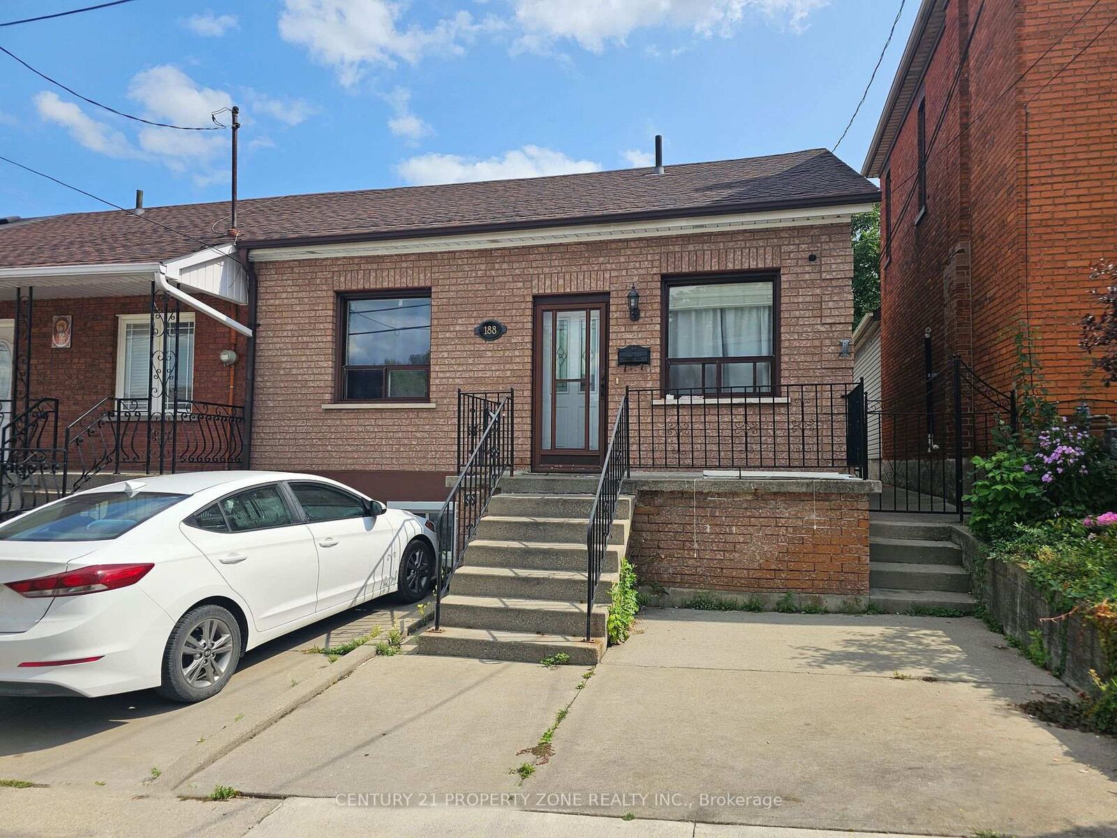 Property Photo: 188 Hess Street N ON L8R 2T4