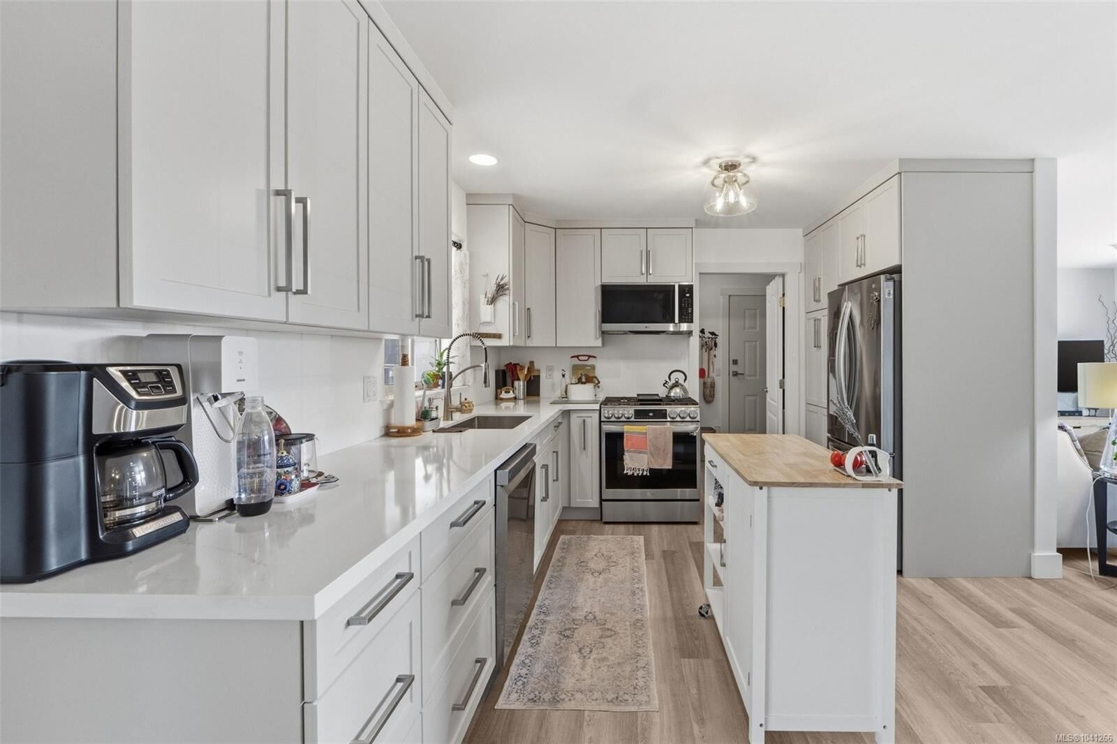 Property Photo: 1955 Caldwell Rd BC V9Z 0P6