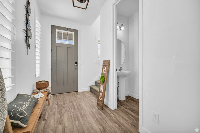 Property Photo: 6242 S Hightower Rd W UT 84081