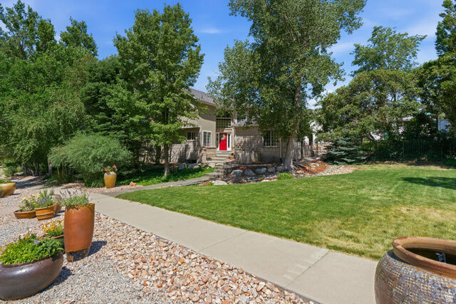 Property Photo: 1927 E Bear Creek Dr S UT 84020