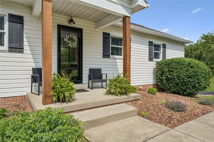 Property Photo:  101 Caitlin Ct  PA 15639 