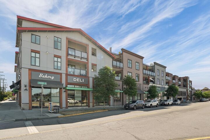 12088 3rd Avenue 209 — photo 1