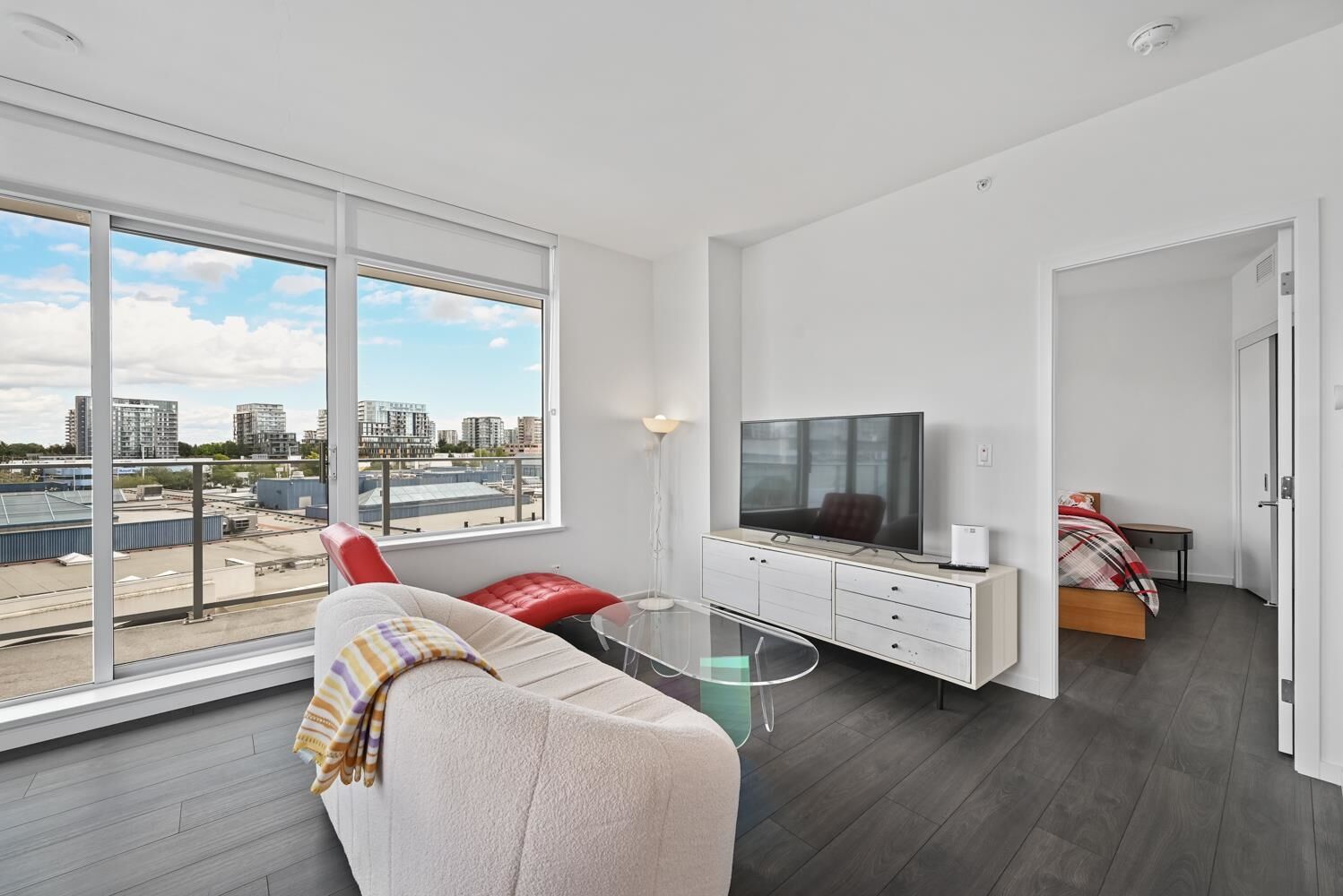 Property Photo: 6200 Minoru Boulevard 405 BC V6Y 0M9